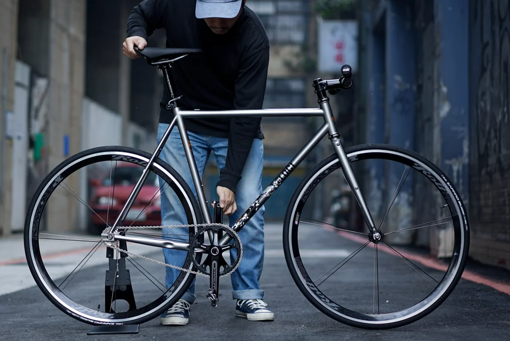 OLD STREET TRACK CUSTOMIZED BUILT